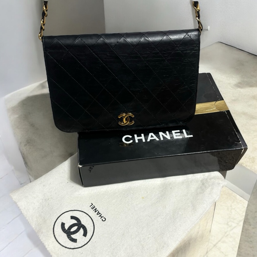 1989’ Vintage Black Lambskin Single Flap Shoulder Bag
